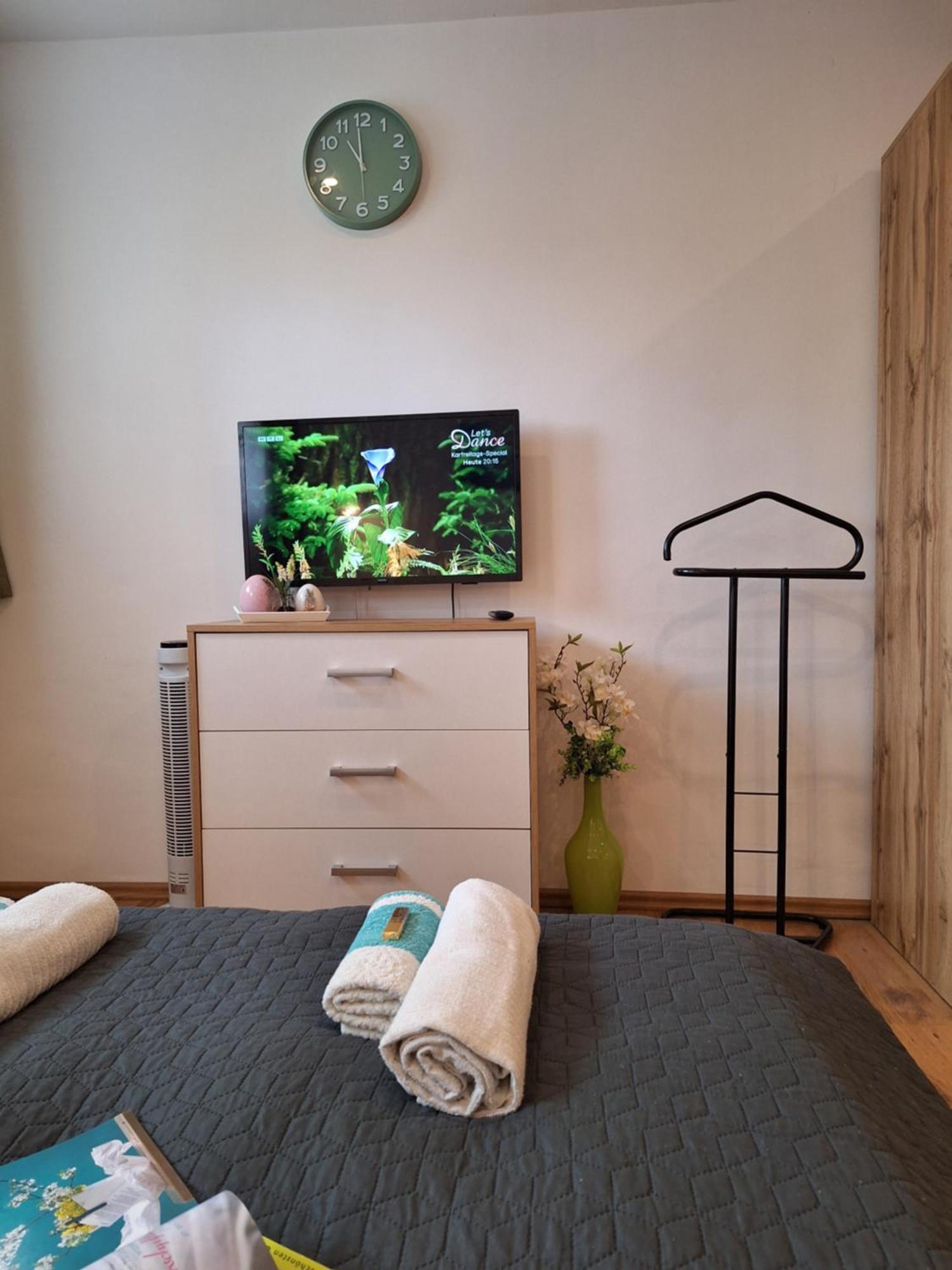 Cristal Apartman Siofok Exterior photo